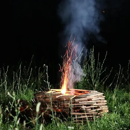 Kacara Vodenicko Brdo 3*