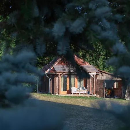 بيت ضيافة Kacara Vodenicko Brdo Pranjani